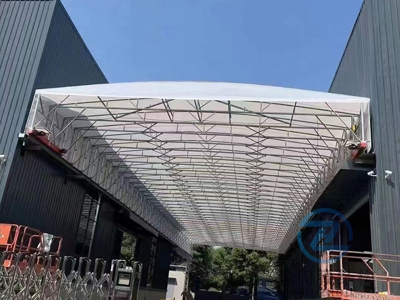 厂房电动推拉雨蓬