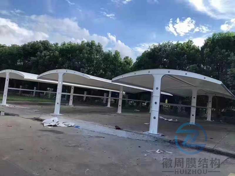 膜结构停车棚