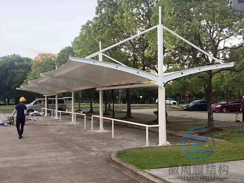 膜结构停车棚