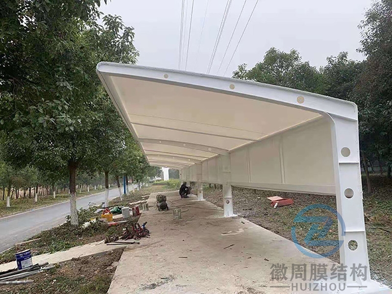 膜结构停车棚